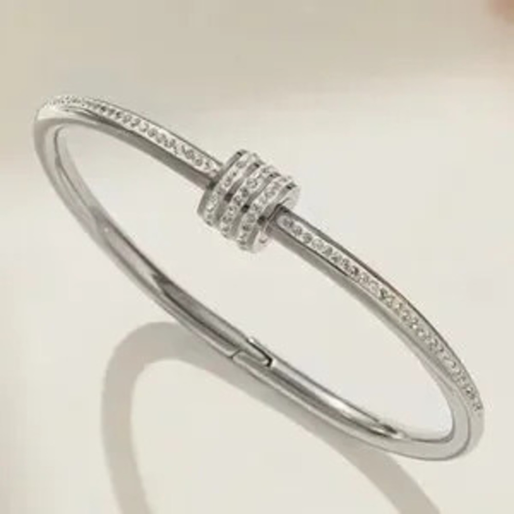 Trendy Silver Bracelet with Crystal Detailing